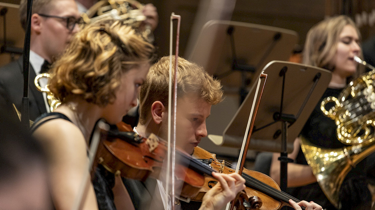 SJSO-Frühjahrstournee 2025: Romantischer Reichtum